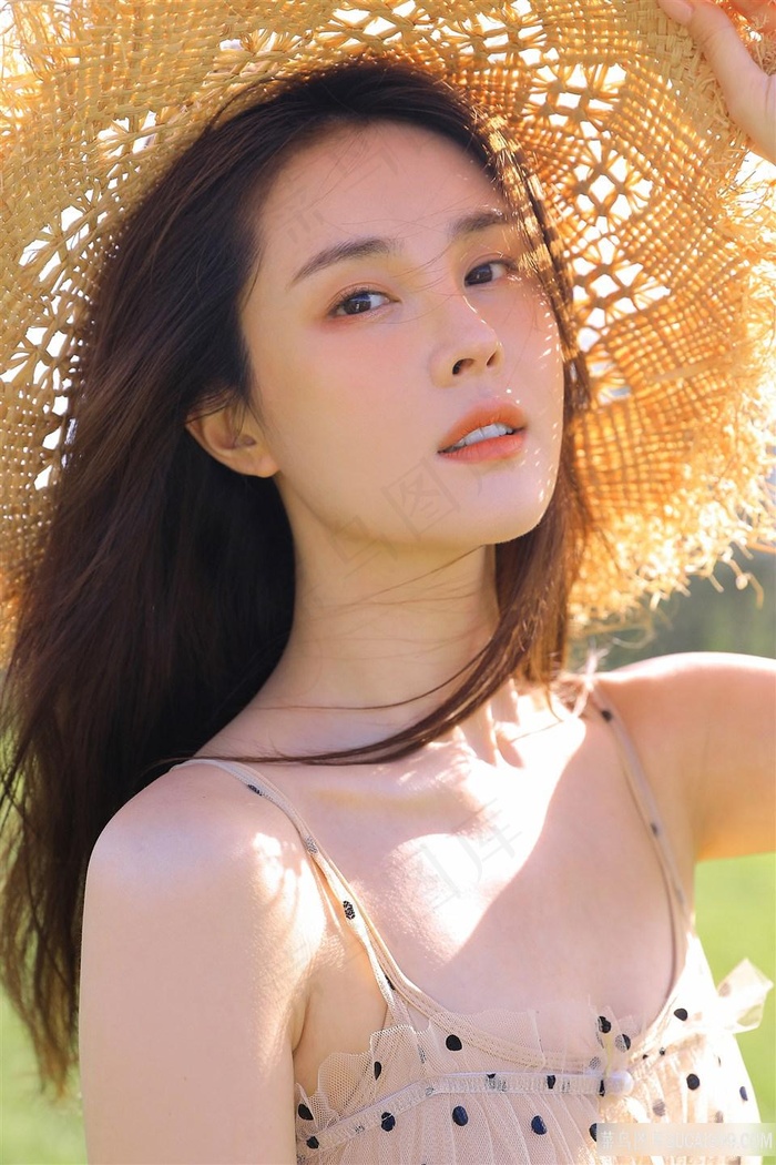 亚洲综合网站(中央cctv4在线直播观看高清)